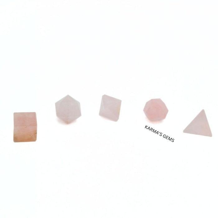 ENSEMBLE DE 5 GÉOMÉTRIES EN QUARTZ ROSE