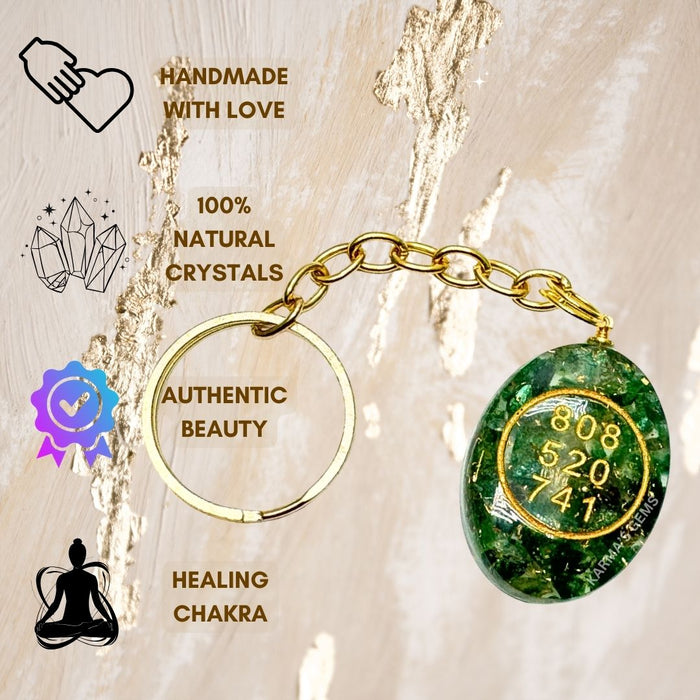 GREEN JADE CABOCHON ZIBU KEYCHAIN